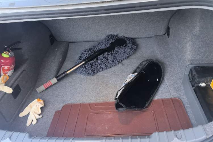 Used BMW 3 Series 2010 325i Sport Edition Trunk