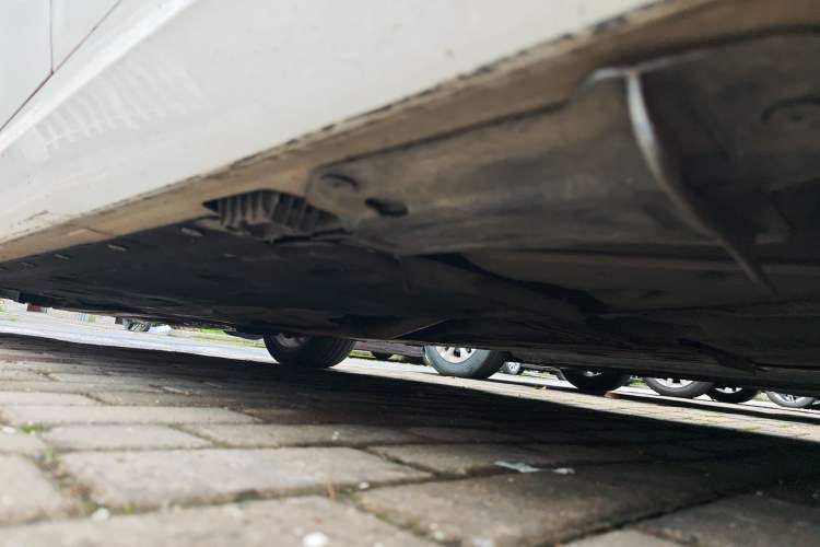 Used BMW 3 Series 2010 320i Luxury Edition Chassis Rear Left
