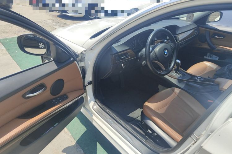 Used BMW 3 Series 2010 325i Luxury Model Driver Seat