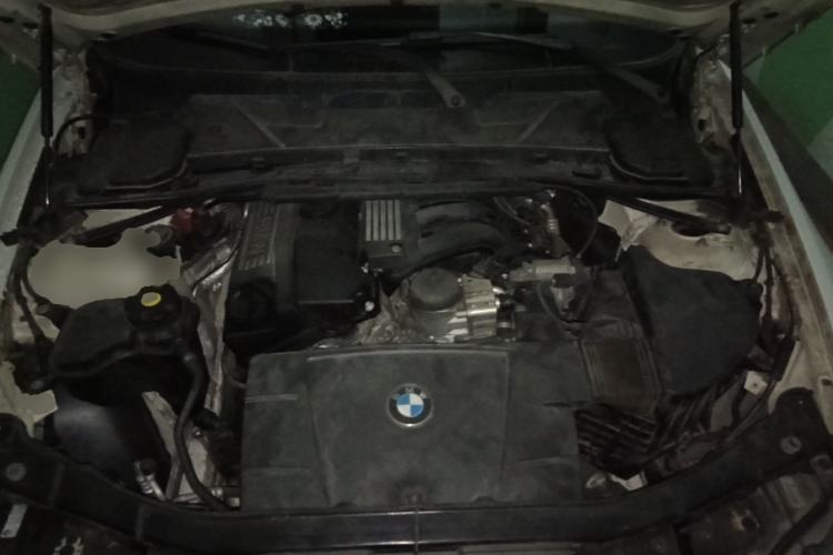Used BMW 3 Series  Engine Bay