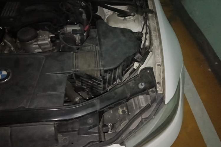 Used BMW 3 Series  Engine Bay Left