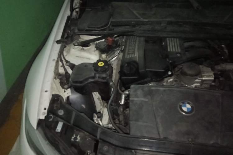 Used BMW 3 Series  Engine Bay Right