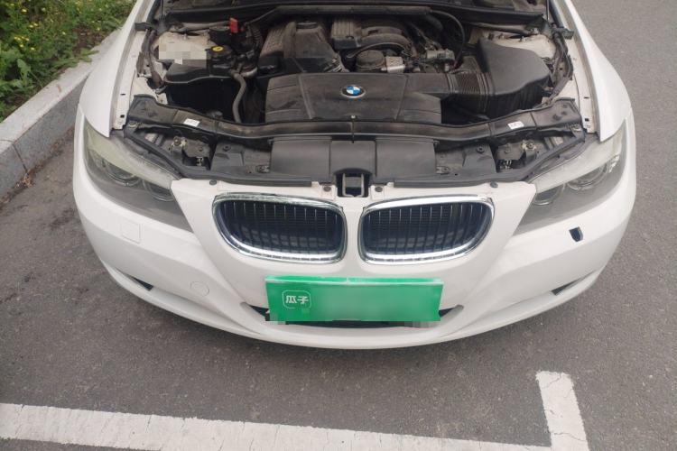 Used BMW 3 Series 2010 320i Sport Edition Engine Bay
