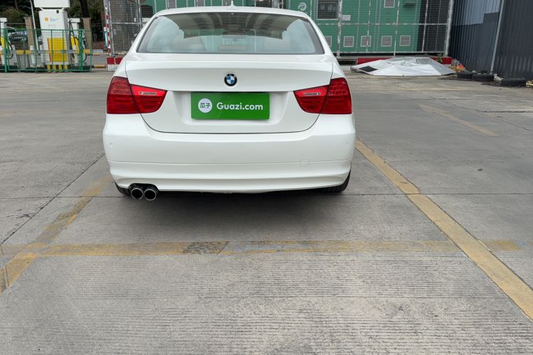 Used BMW 3 Series 2010 325i Luxury Model Exterior 5