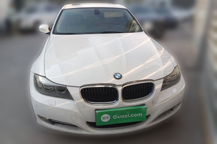 Used BMW 3 Series 2010 320i Luxury Edition Front