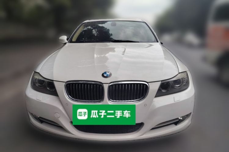 Used BMW 3 Series 2010 320i Luxury Model Front