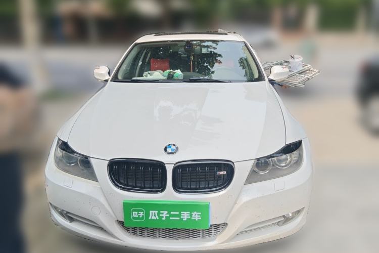 Used BMW 3 Series 2010 320i Luxury Model Front