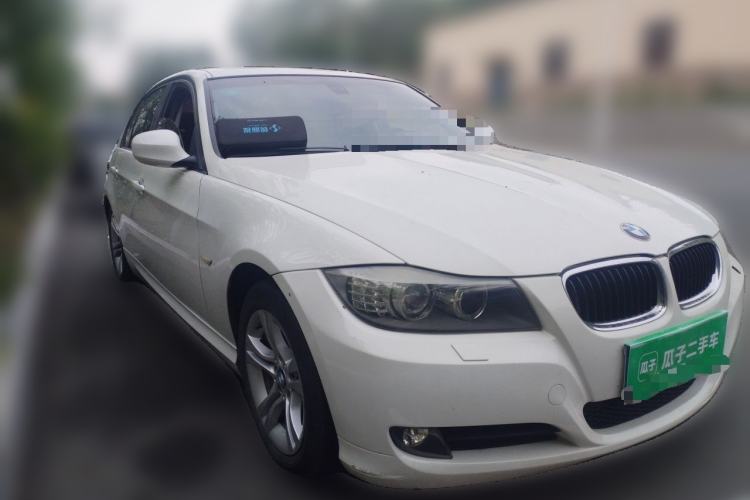 Used BMW 3 Series 2010 320i Sport Edition Front Right 45 Deg