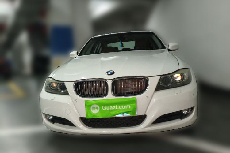 Used BMW 3 Series 2010 325i Luxury Model Front