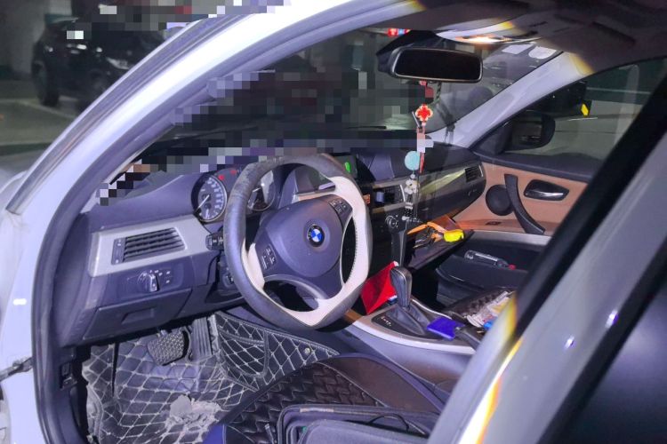 Used BMW 3 Series 2010 320i Luxury Model Headliner