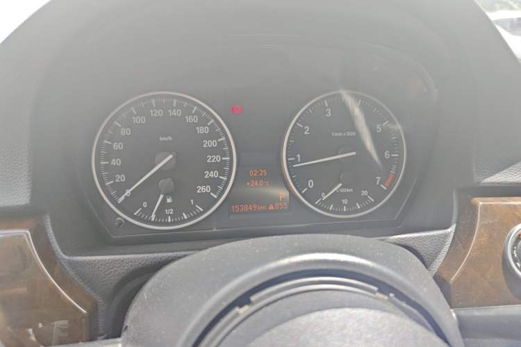 Used BMW 3 Series 2010 320i Sport Edition Instrument Cluster