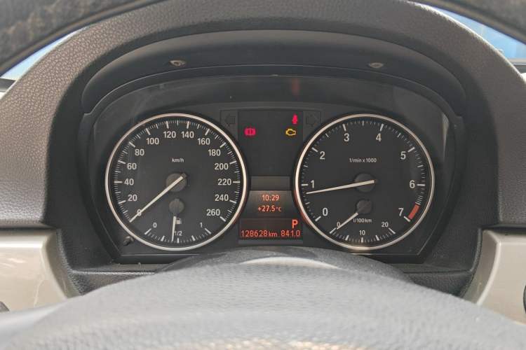 Used BMW 3 Series 2010 320i Luxury Model Instrument Cluster