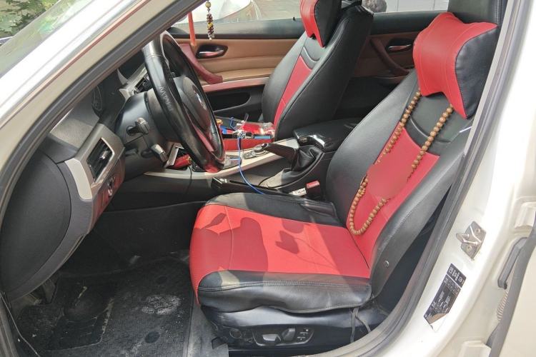 Used BMW 3 Series 2010 320i Luxury Model Left Front Seat