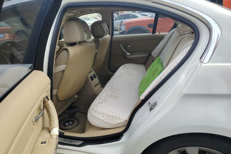 Used BMW 3 Series 2010 320i Luxury Model Left Rear Seat