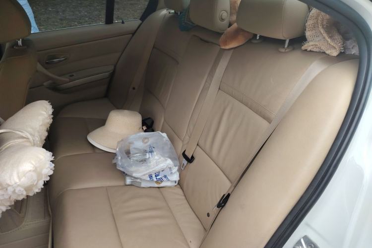 Used BMW 3 Series 2010 320i Luxury Model Left Rear Seat