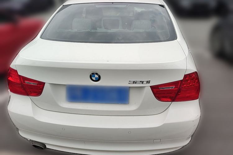 Used BMW 3 Series 2010 320i Luxury Model Rear