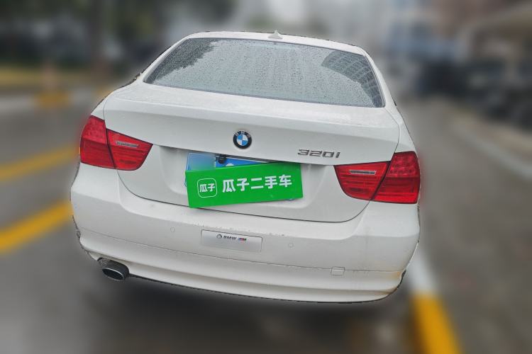 Used BMW 3 Series 2010 320i Luxury Model Rear