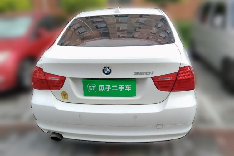 Used BMW 3 Series 2010 320i Luxury Model Rear