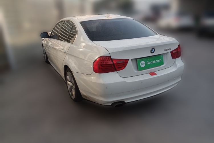 Used BMW 3 Series 2010 320i Luxury Edition Rear Left 45 Deg