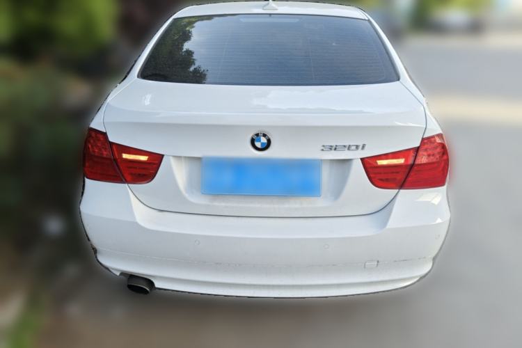 Used BMW 3 Series 2010 320i Luxury Model Rear