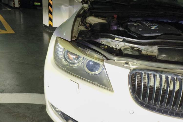 Used BMW 3 Series 2010 325i Luxury Model Right Front Headlight
