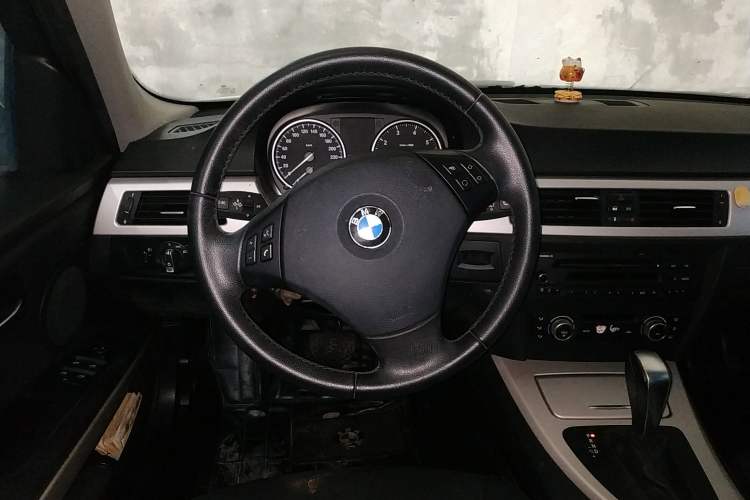 Used BMW 3 Series 2010 318i Leading Model Steering Wheel