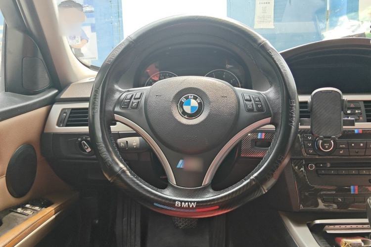 Used BMW 3 Series 2010 320i Luxury Model Steering Wheel