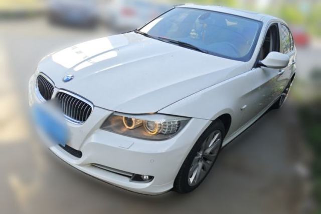 Used BMW 3 Series 2010 320i Luxury Model
