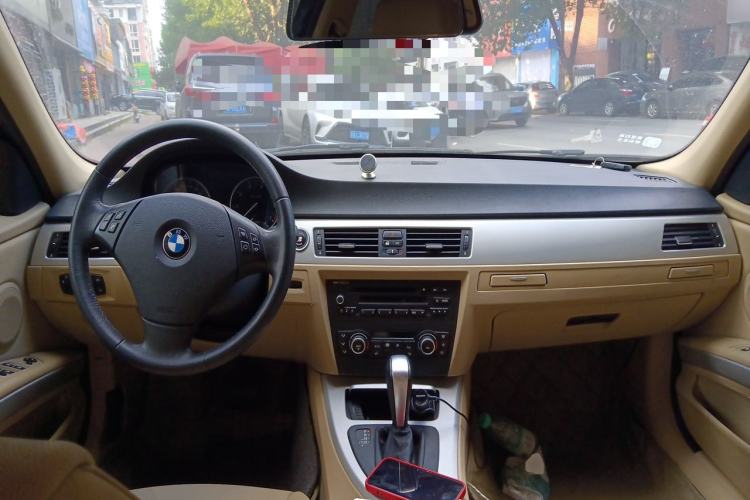 Used BMW 3 Series 2010 318i Leading Model Center Console