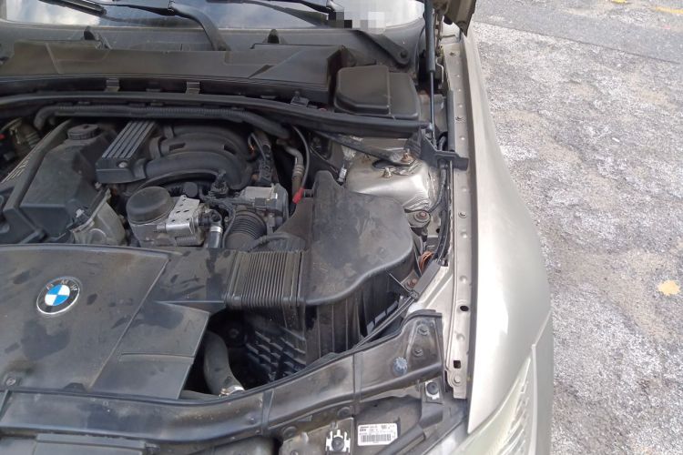 Used BMW 3 Series 2010 318i Leading Model Engine Bay Left
