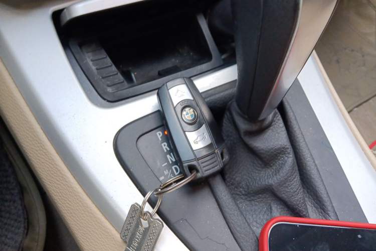 Used BMW 3 Series 2010 318i Leading Model Vehicle Key