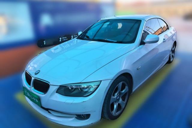 Ojetý BMW 3 Series 2011 320i Convertible Coupe