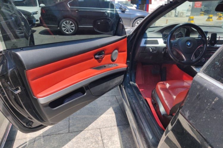 Used BMW 3 Series 2011 325i Convertible Coupe Driver Seat