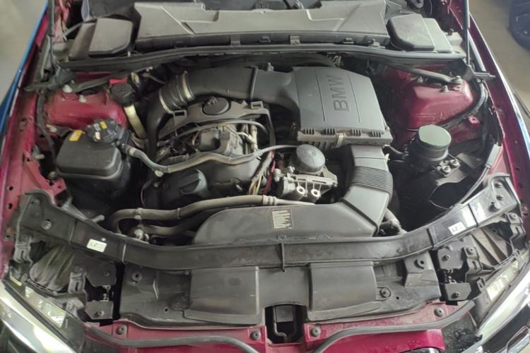 Used BMW 3 Series 2011 335i two-door coupe Engine Bay
