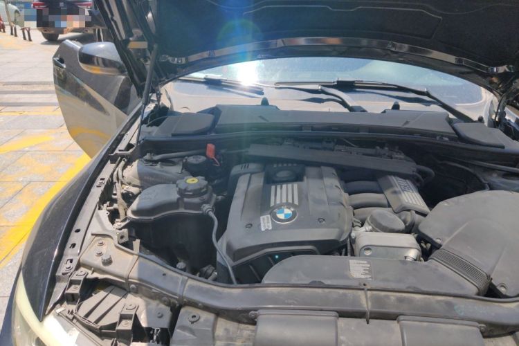 Used BMW 3 Series 2011 325i Convertible Coupe Engine Bay Right