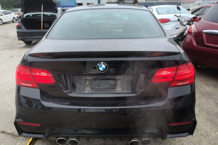 Used BMW 3 Series 2011 320i Coupe Exterior 4
