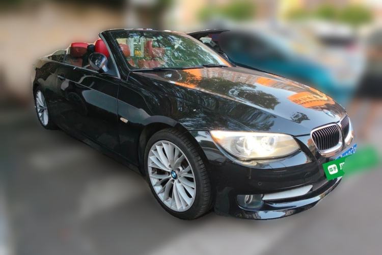Used BMW 3 Series 2011 335i Convertible Coupe Front Right 45 Deg