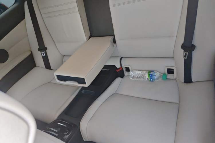 Used BMW 3 Series 2011 320i Coupe Left Rear Seat