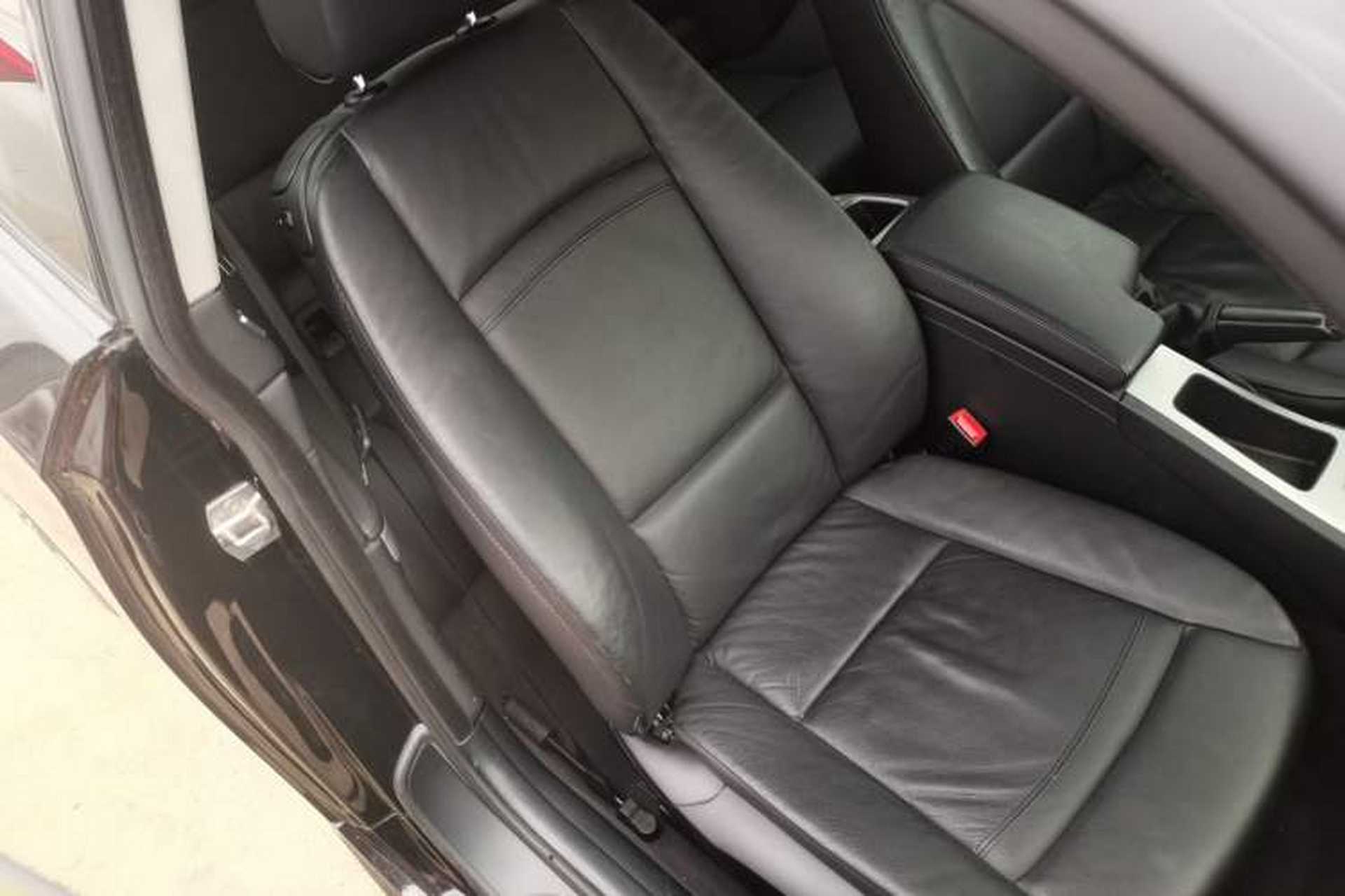 Used BMW 3 Series 2011 320i Coupe Right Front Seat