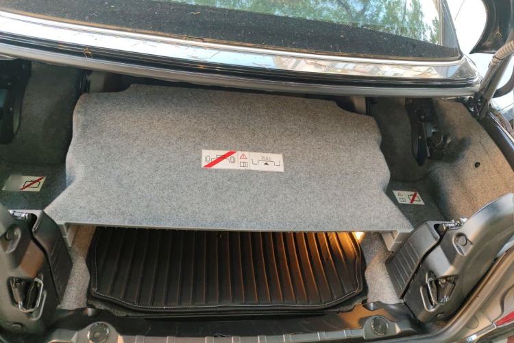Used BMW 3 Series 2011 335i Convertible Coupe Trunk