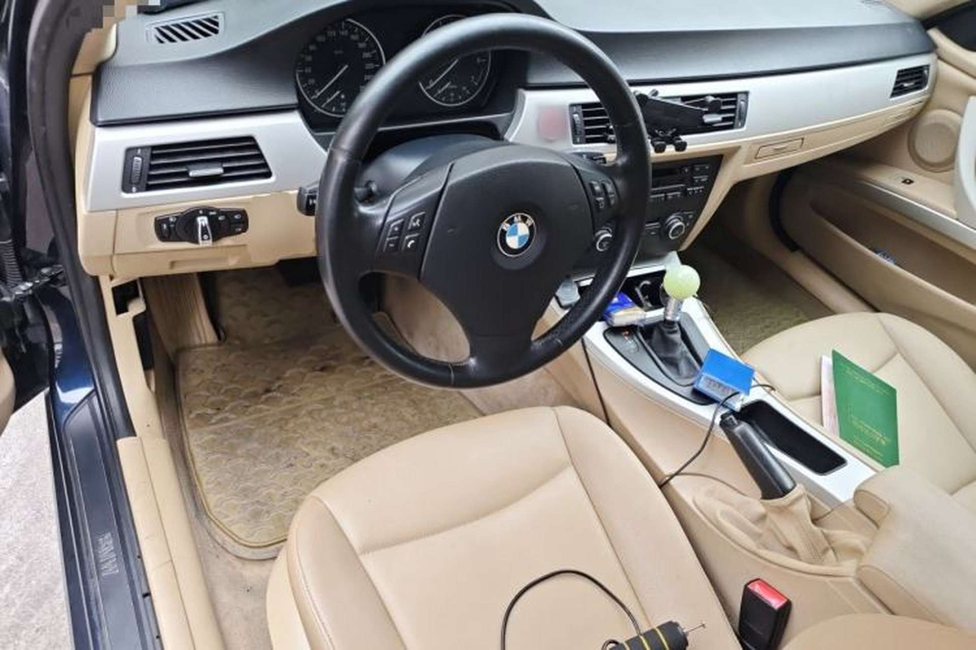 Used BMW 3 Series 2011 318i Leading Model Center Console