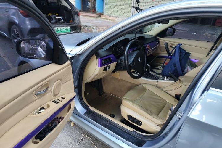 Used BMW 3 Series 2011 320i Luxury Edition Driver Seat