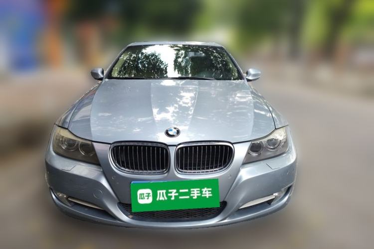 Used BMW 3 Series 2011 320i Luxury Edition Front