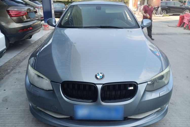 Used BMW 3 Series 2011 325i two-door coupe Front