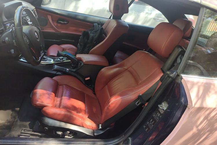 Used BMW 3 Series 2011 335i Convertible Coupe Left Front Seat