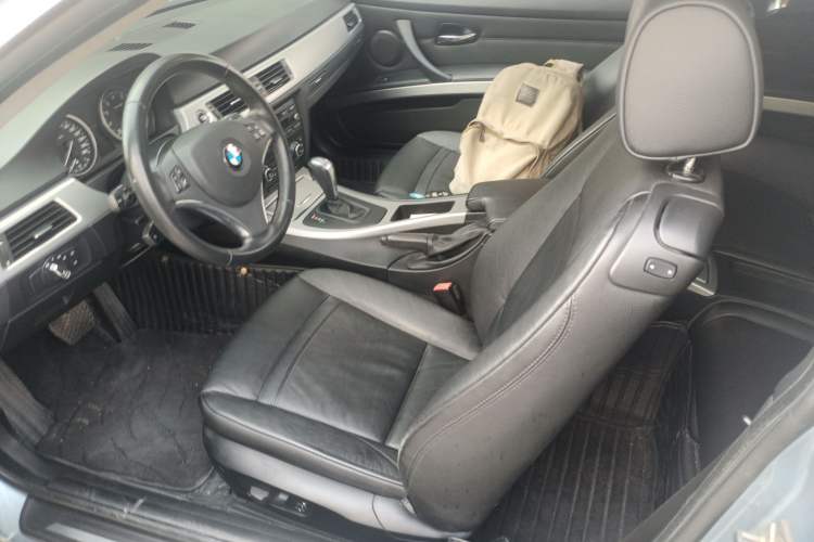 Used BMW 3 Series 2011 325i two-door coupe Left Front Seat