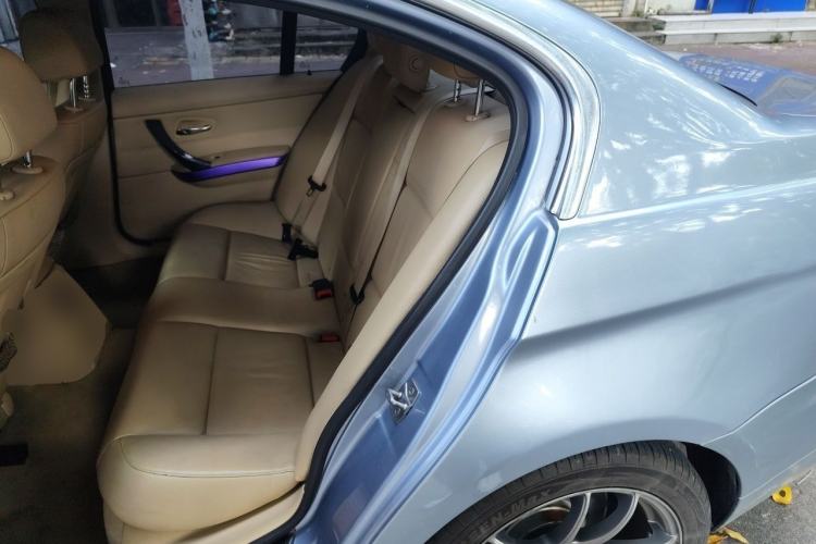Used BMW 3 Series 2011 320i Luxury Edition Left Rear Seat