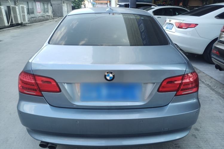 Used BMW 3 Series 2011 325i two-door coupe Rear
