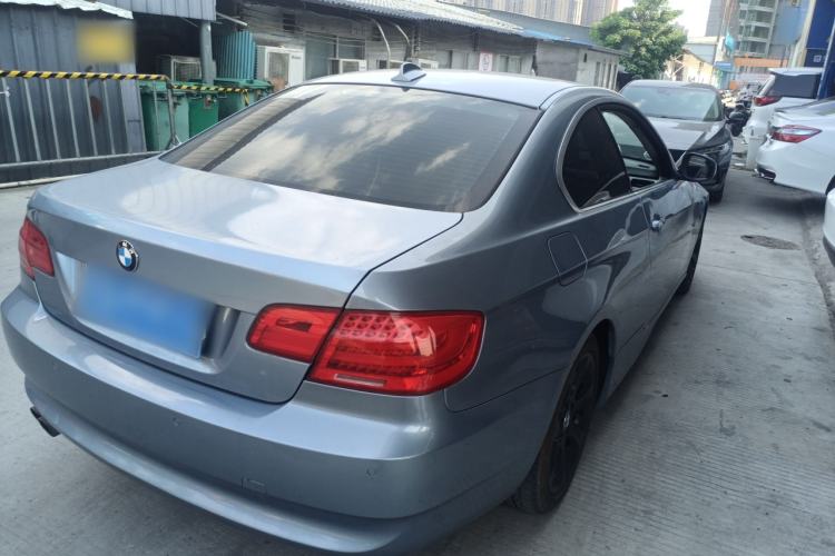Used BMW 3 Series 2011 325i two-door coupe Rear Right 45 Deg