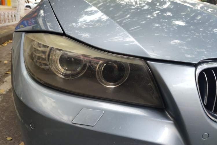 Used BMW 3 Series 2011 320i Luxury Edition Right Front Headlight